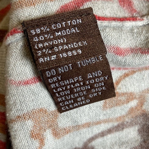 J. McLaughlin Chain Print Henley Sweater Size Large - Picture 7 of 7